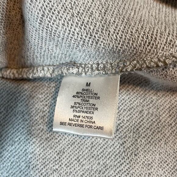 NWT Romeo and Juliet Couture cropped sweatshirt top - Picture 6 of 7